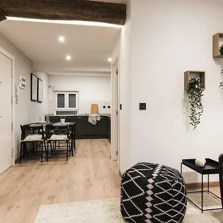 Cantalojas By Staynnapartments *